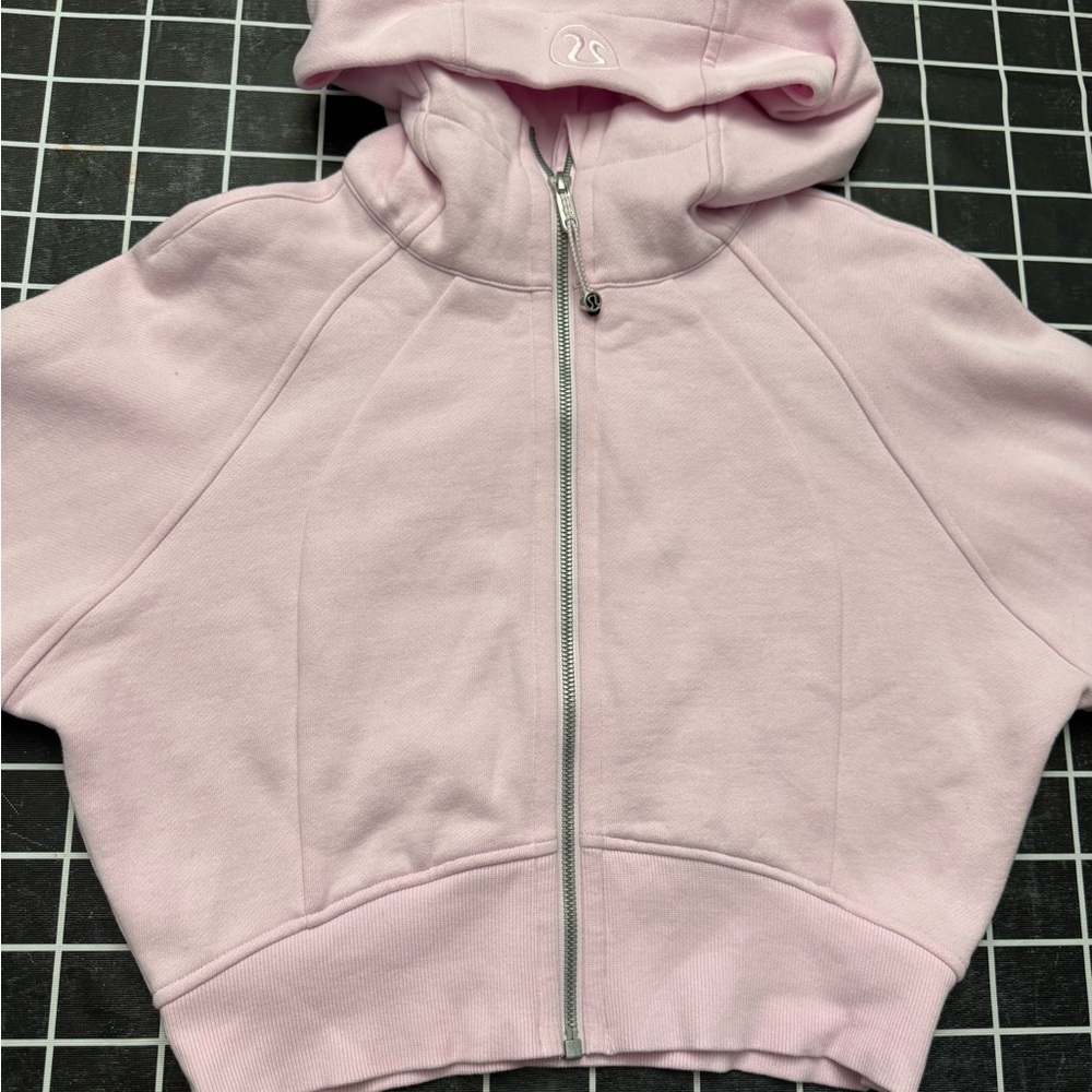 Cropped Lululemon Scuba Pastel Pink Zip-up Hoodie